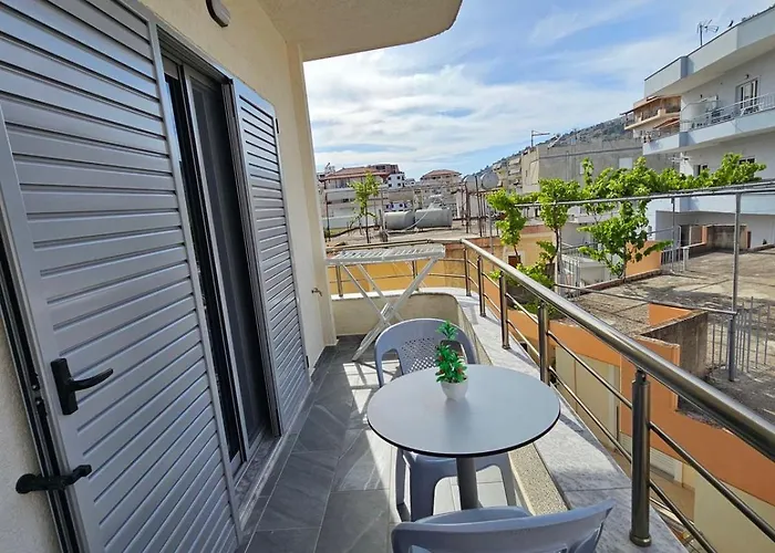 Taku 1 Apartment